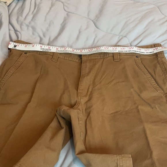 COPY - Eddie Bauer Tan Cargo Shorts Size 36 - Picture 9 of 10